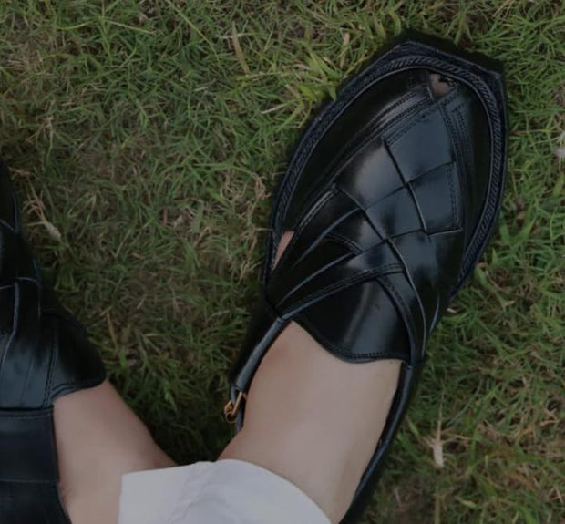 Products Features


The Narozi leather chappal is a stylish and comfortable footwear option 👡crafted from high-quality leather.
These sandals or slippers often featOriginal first class Norozi ChappalSlipperSell MartSell MartOriginal first class