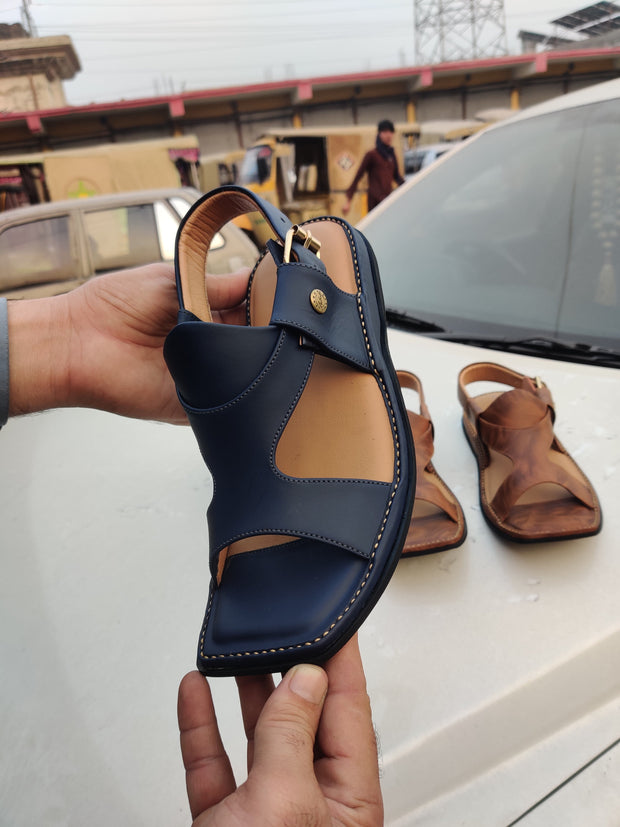 Products Features
The Panjadar Peshawari Chappal is a traditional footwear style originating from the city of Peshawar in Pakistan. Each design of Bishoa footwear giZalmi Panjidar ChappalSell MartSell MartZalmi Panjidar Chappal