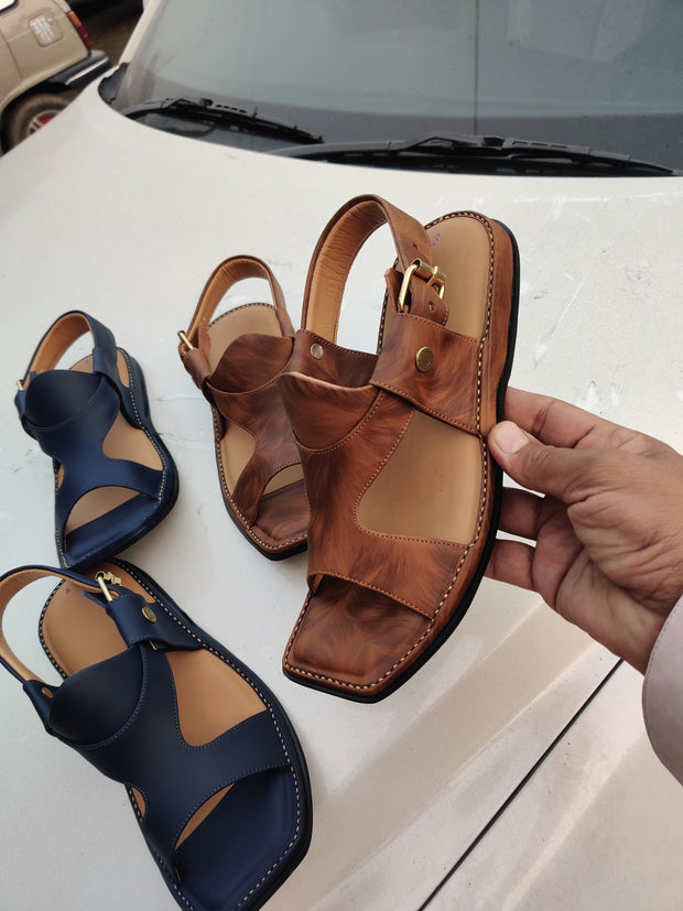 Products Features
The Panjadar Peshawari Chappal is a traditional footwear style originating from the city of Peshawar in Pakistan. Each design of Bishoa footwear giZalmi Panjidar ChappalSell MartSell MartZalmi Panjidar Chappal