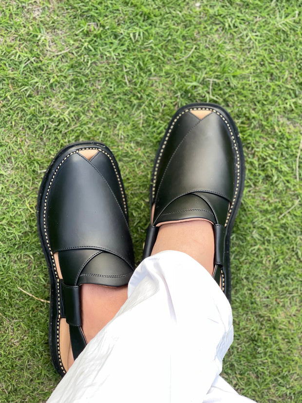 Gogo Leather& Fabric Chappal